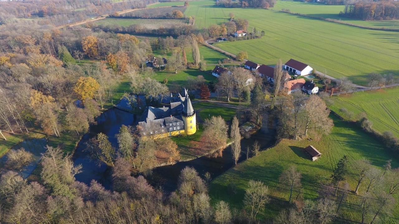 Schlosspark Hollwinkel Preußisch Oldendorf Buitenkant foto